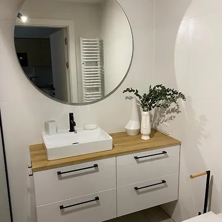 Pine Baltic Shellter Apartment